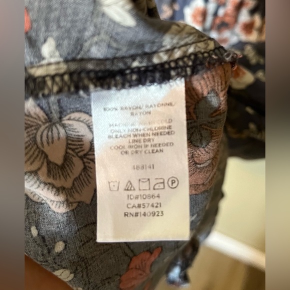 LOFT OUTLET Flower Print Short Dress - Picture 12 of 16